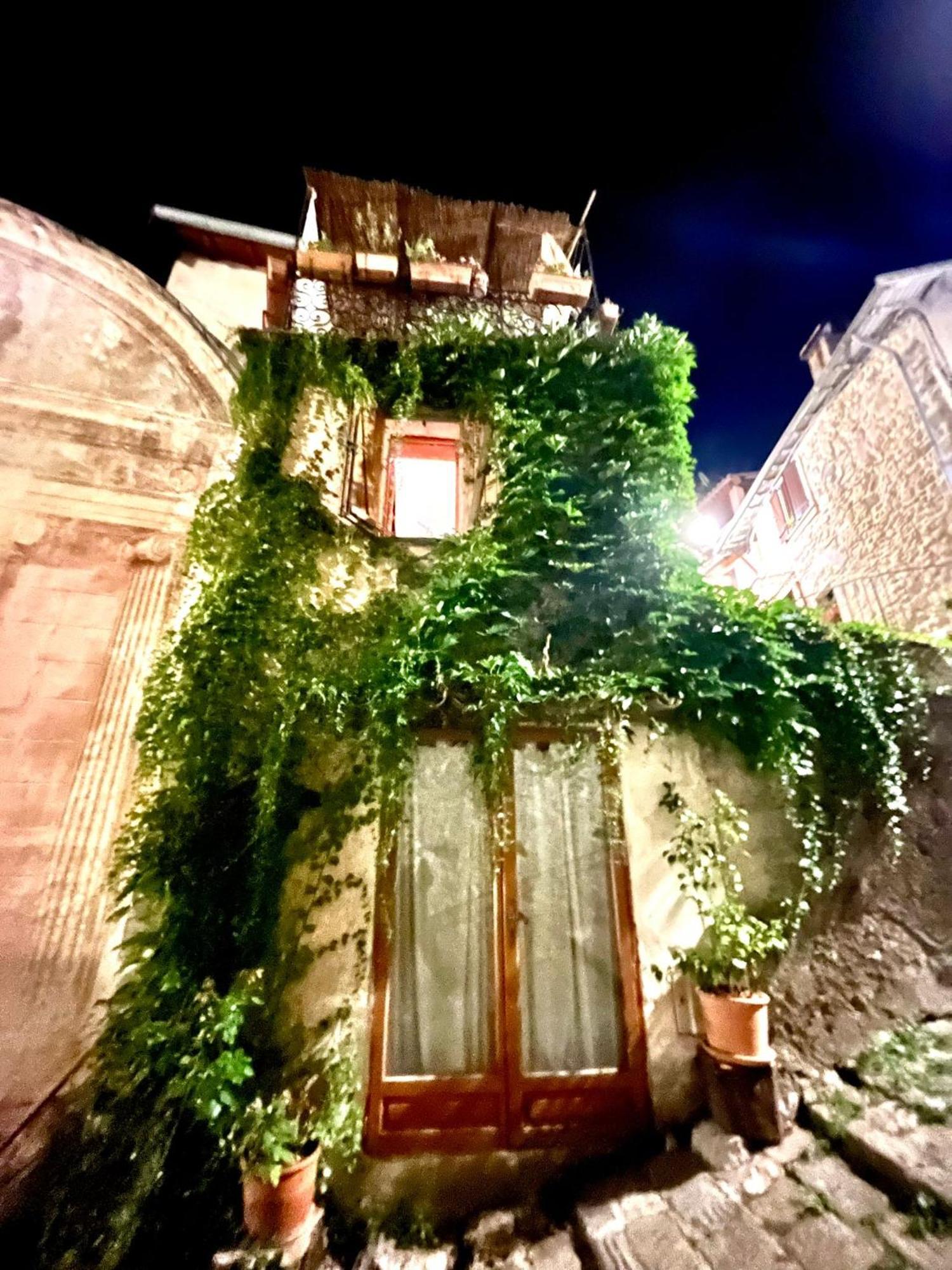 Gite Des Remparts Lucéram 外观 照片
